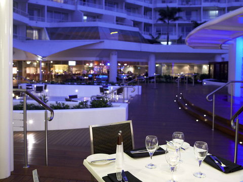 Novotel Brighton Beach - Tourism Noosa 5