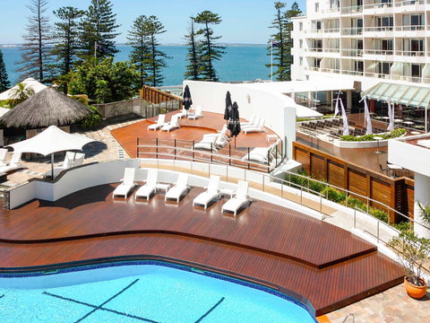 Novotel Brighton Beach - Tourism Noosa 15