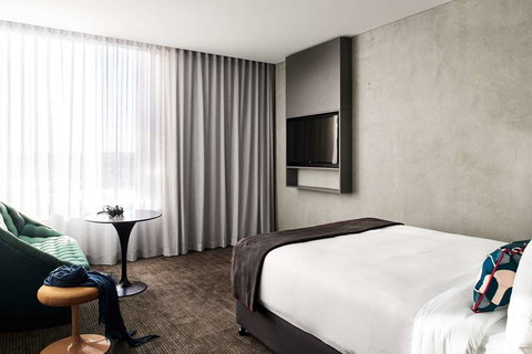 Veriu Green Square - Tourism Noosa 5