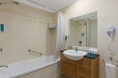 Nesuto Canberra Apartment Hotel - Tourism Noosa 3