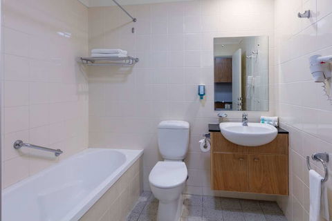 Nesuto Canberra Apartment Hotel - Tourism Noosa 4