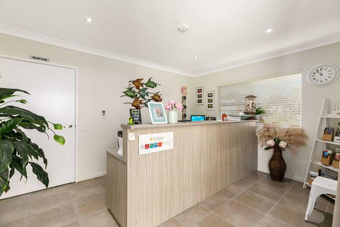 Econo Lodge Beachside - Tourism Noosa 3