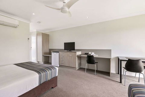 Econo Lodge Beachside - Tourism Noosa 12