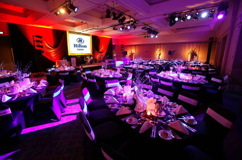 Hilton Cairns - Tourism Noosa 11