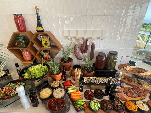 Hilton Cairns - Tourism Noosa 17