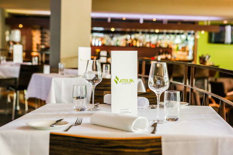 DoubleTree by Hilton Cairns - Tourism Noosa 14