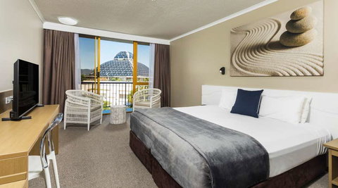 Pacific Hotel Cairns - Tourism Noosa 3