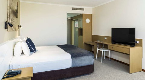 Pacific Hotel Cairns - Tourism Noosa 4