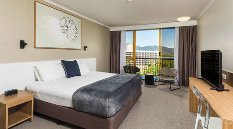Pacific Hotel Cairns - Tourism Noosa 6