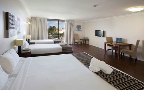 Cairns Plaza Hotel - Tourism Noosa 10