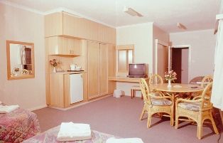 The Abbott Boutique Hotel - Tourism Noosa 3