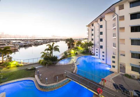 Mantra Hervey Bay - Tourism Noosa 1