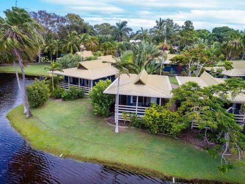 Sanctuary Lakes Fauna Retreat - Tourism Noosa 1