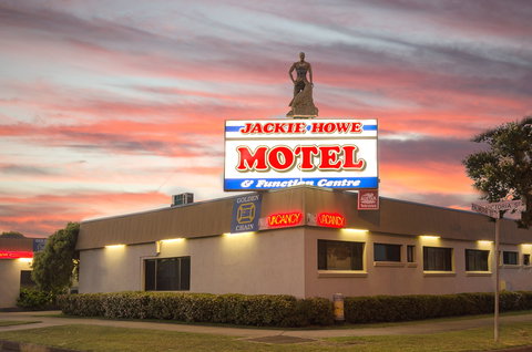 Jackie Howe Motel - Tourism Noosa 0