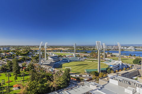 Fraser Suites Perth - Tourism Noosa 0