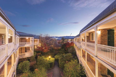 Adina Serviced Apts Canberra Kingston - Tourism Noosa 2