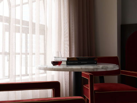 Hotel Morris Sydney - Tourism Noosa 2