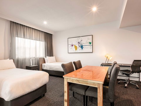 Mercure Sunshine Coast Kawana Waters - Tourism Noosa 10