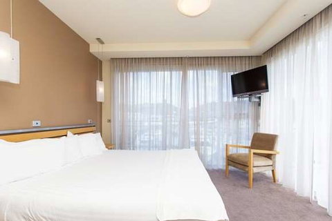 Peppers Seaport Hotel - Tourism Noosa 11