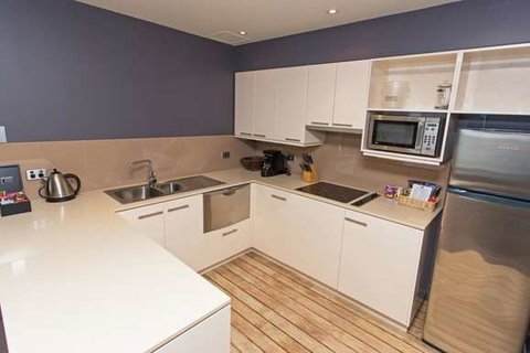 Peppers Seaport Hotel - Tourism Noosa 13