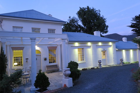 Woodbridge on the Derwent - Tourism Noosa 15