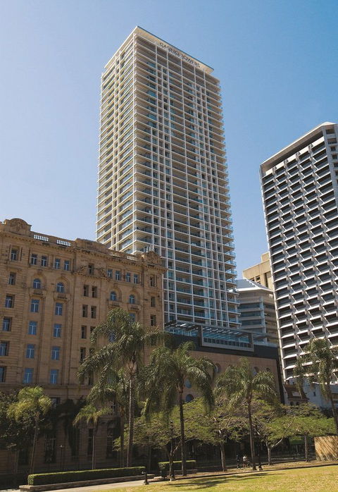Oaks Casino Towers - Tourism Noosa 0
