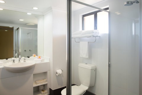 Palm Royale Cairns - Tourism Noosa 2