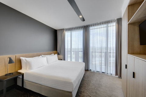Vibe Hotel Canberra - Tourism Noosa 42