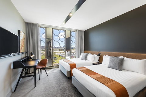 Vibe Hotel Canberra - Tourism Noosa 17