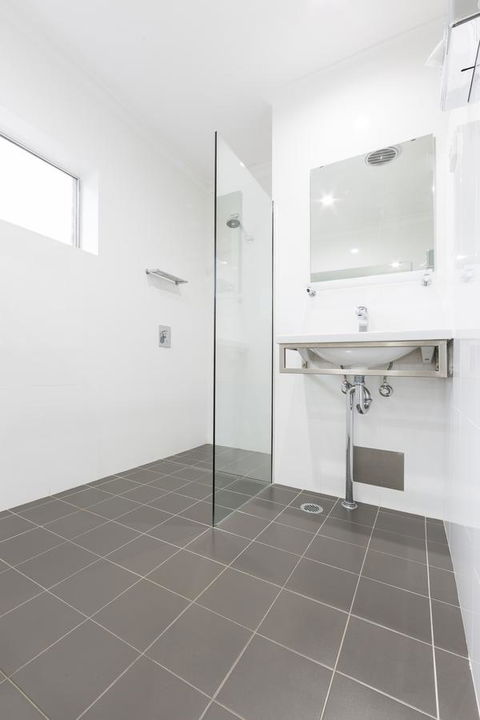 Forrest Hotel & Apartments - Tourism Noosa 16