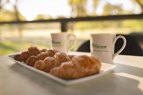Forrest Hotel & Apartments - Tourism Noosa 8