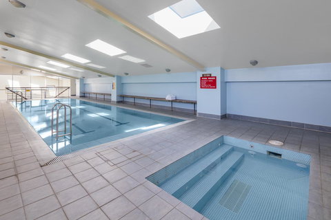 Nesuto Canberra - Tourism Noosa 8