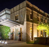 De Russie Boutique Hotel - Tourism Noosa