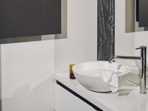 Nishi Apartments Eco Living By Ovolo - Tourism Noosa 5