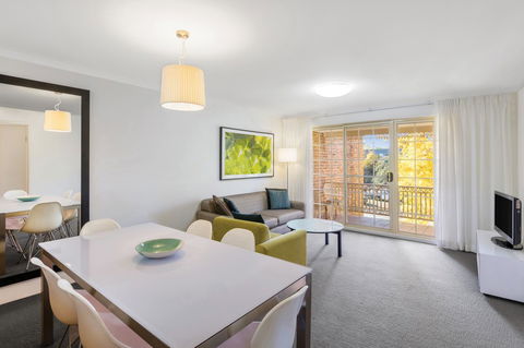 Adina Serviced Apartments Canberra Kingston - Tourism Noosa 11
