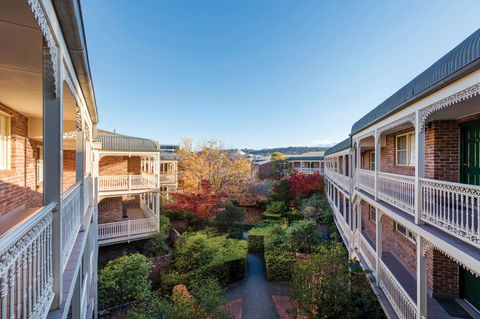 Adina Serviced Apartments Canberra Kingston - Tourism Noosa 0