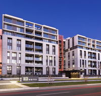 Deco Hotel Canberra - Tourism Noosa