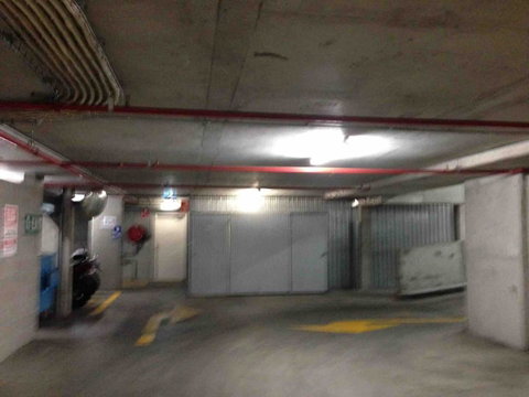 Spacious 1BR Stylish New Acton Apartment +Parking - Tourism Noosa 7