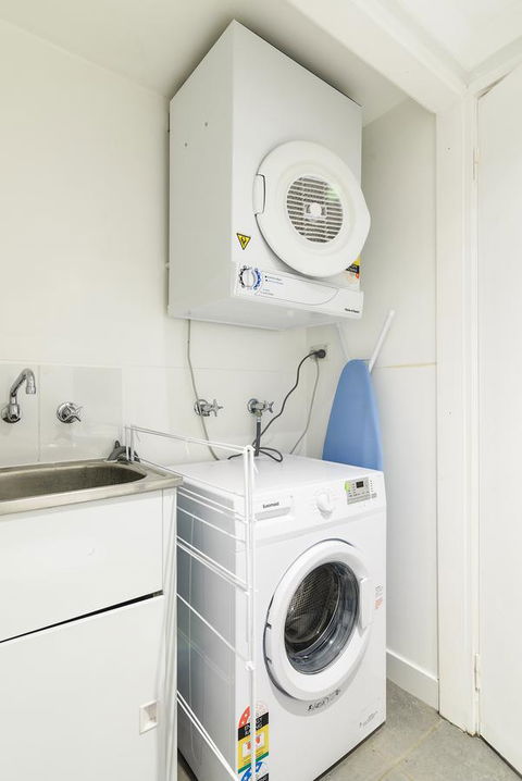 ALLARA CANBERRA - Tourism Noosa 14