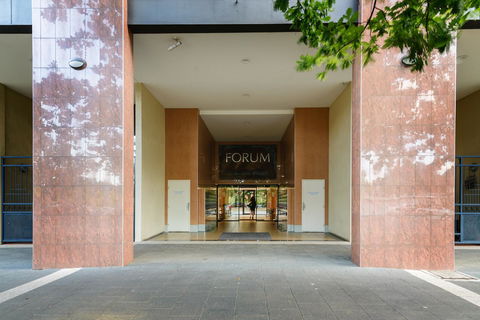 ALLARA CANBERRA - Tourism Noosa 17