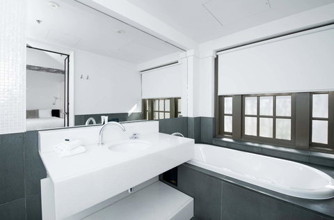 Peppers Gallery Hotel - Tourism Noosa 3