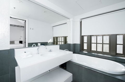 Peppers Gallery Hotel - Tourism Noosa 38