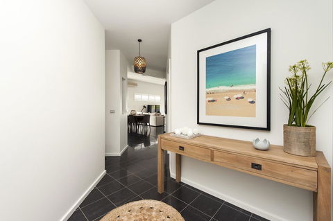 Mollymook Beachfront Penthouse 9 - Tourism Noosa 7