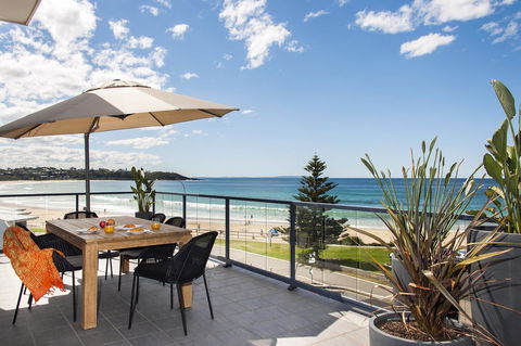 Mollymook Beachfront Penthouse 9 - Tourism Noosa 3