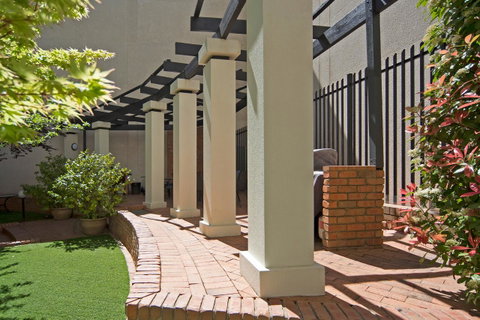 BreakFree Capital Tower Apartments - Tourism Noosa 9