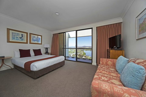 BreakFree Capital Tower Apartments - Tourism Noosa 34