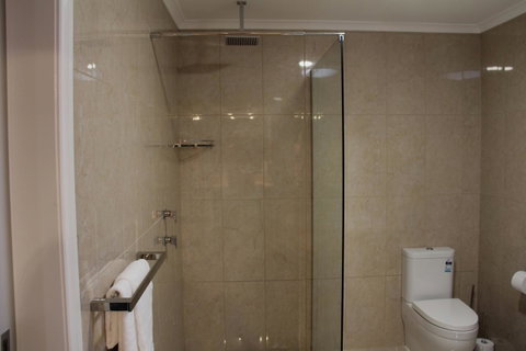 Lure Bed And Breakfast - Tourism Noosa 8