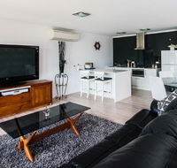 Lure Bed and Breakfast - Tourism Noosa