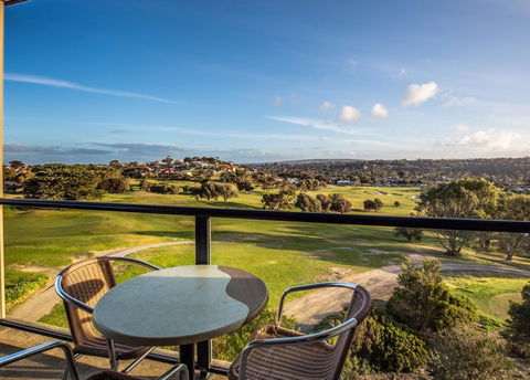 McCracken Country Club - Tourism Noosa 14