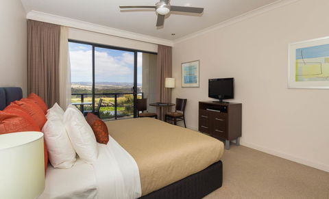 McCracken Country Club - Tourism Noosa 32